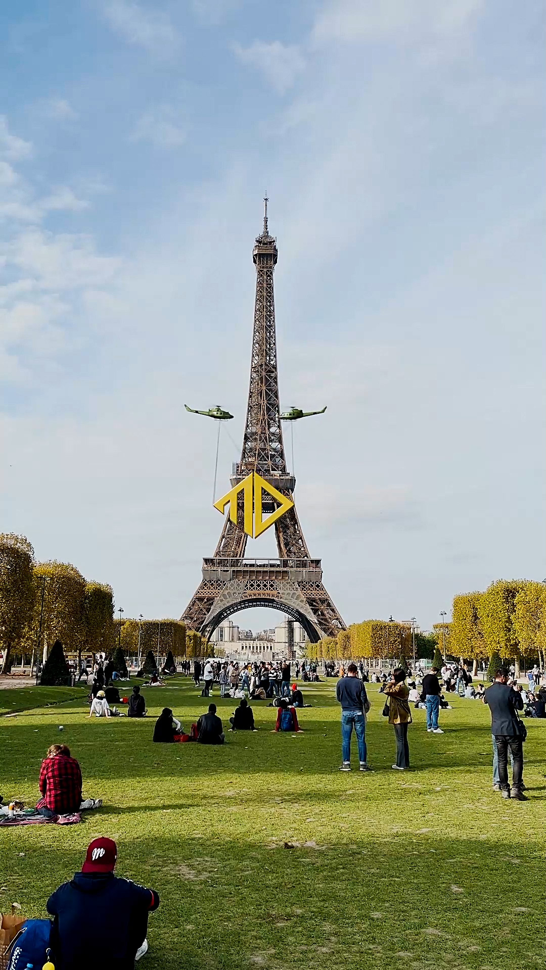 FOOH Magic Dream logo on Eiffel Tower